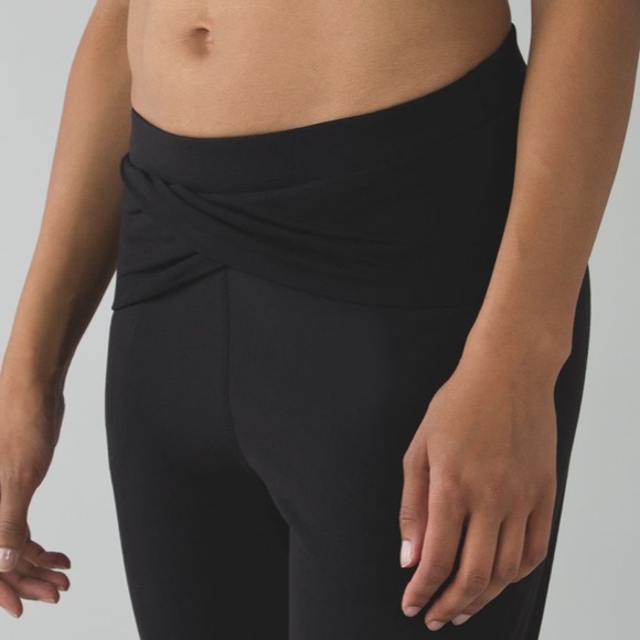 Lululemon Sunset Salutation Crop - Picture 5 of 11